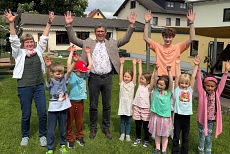 Kiga Lebensbaum Gruppenfoto