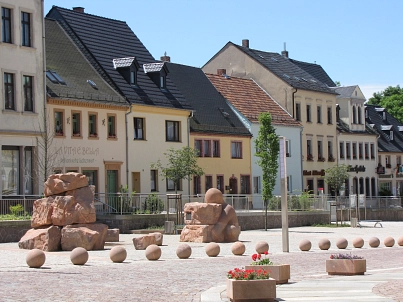 Marktansicht mit Märchenbrunnen&nbsp;&copy;&nbsp;Stadt Burgstädt